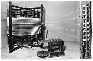 Vertical warping mill