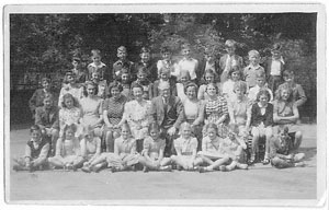 Photograph - Mono (Document ID: 101944)