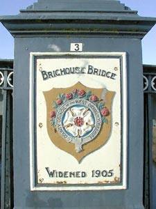 Brighouse Bridge, plaque