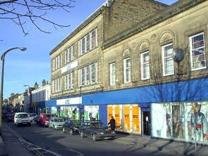 Co-op, Brighouse