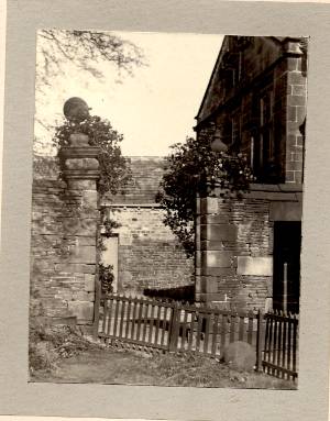 Crawstone Hall, Greetland (Document ID: 102258)