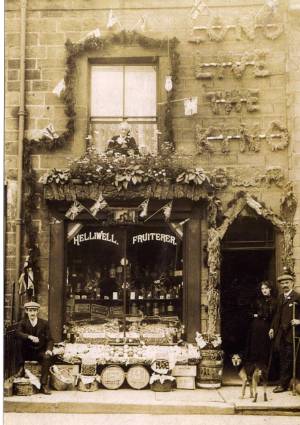 Helliwell's Fruiterer on Coronation day 1911
