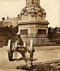 Soldiers war memorial, West view park